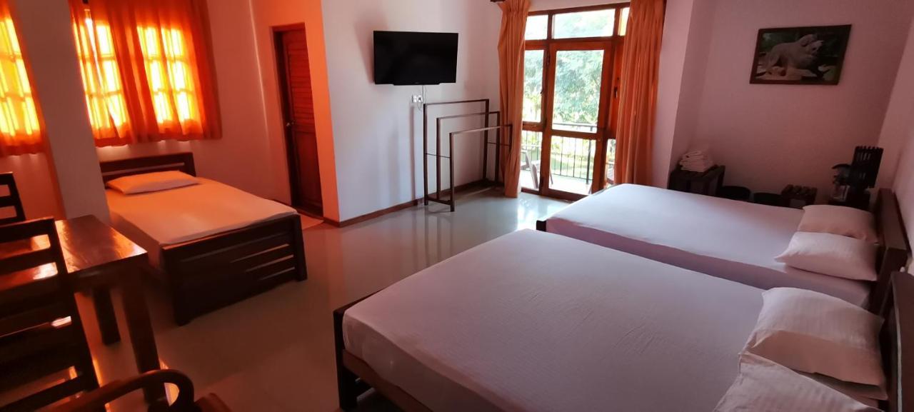 Rajarata Family Resort Anuradhapura Ngoại thất bức ảnh