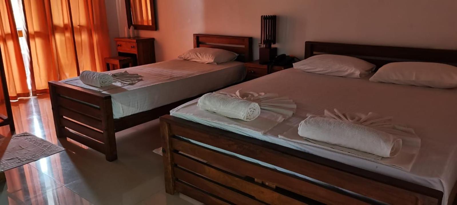 Rajarata Lodge Anuradhapura Ngoại thất bức ảnh