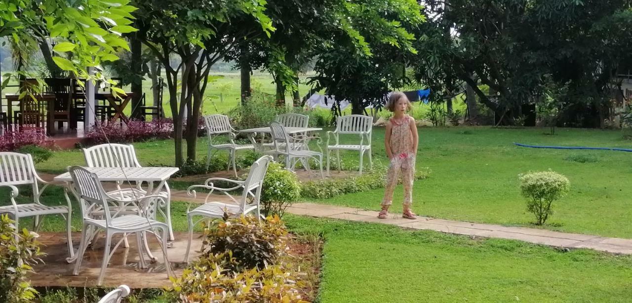 Rajarata Family Resort Anuradhapura Ngoại thất bức ảnh